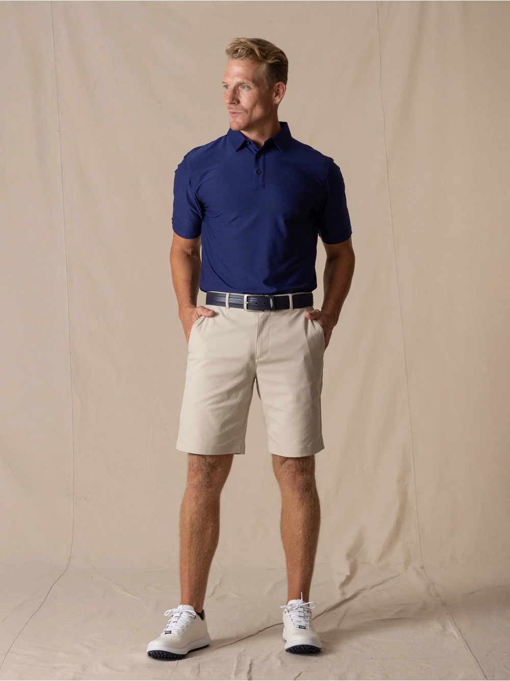 NWT Men’s Straight Down Maverick Golf Shorts 38 Cashew